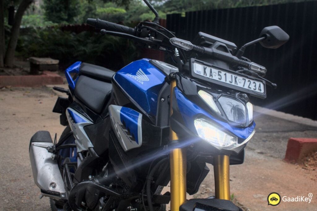 Honda Hornet 125cc Headlamp