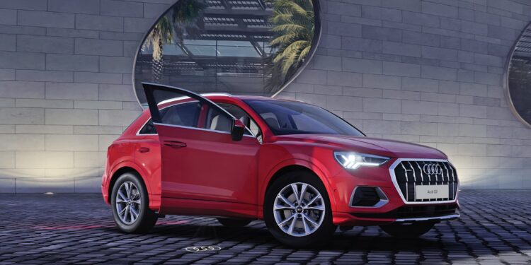 Audi Q3 Signature Line Photos