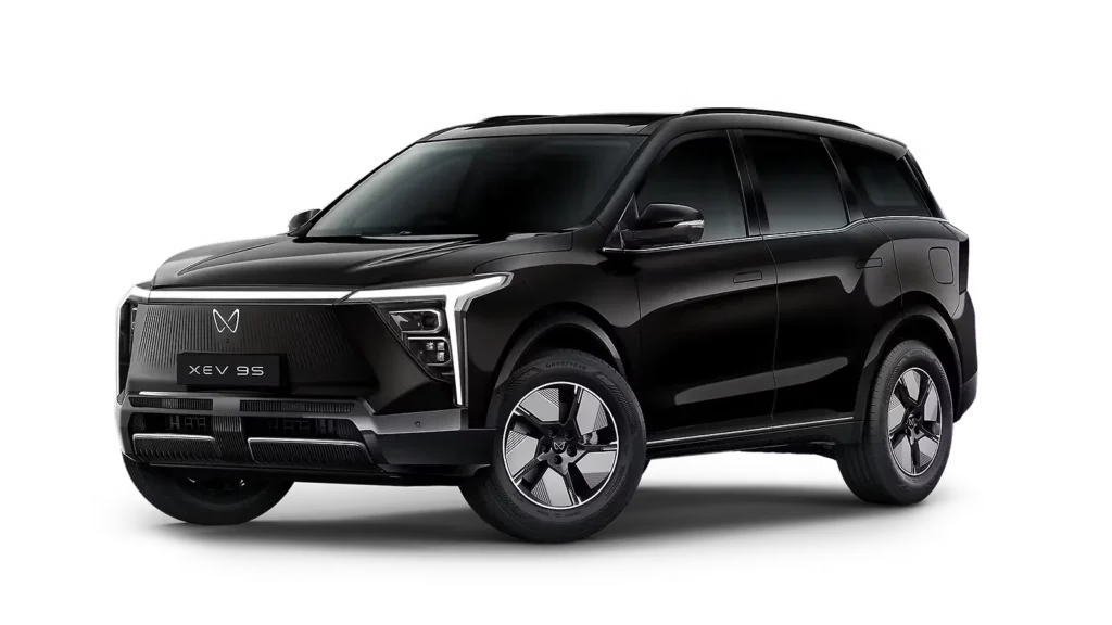 2026 Mahindra XEV 9S Black Color New Mahindra XEV 9S Stealth Black Color option