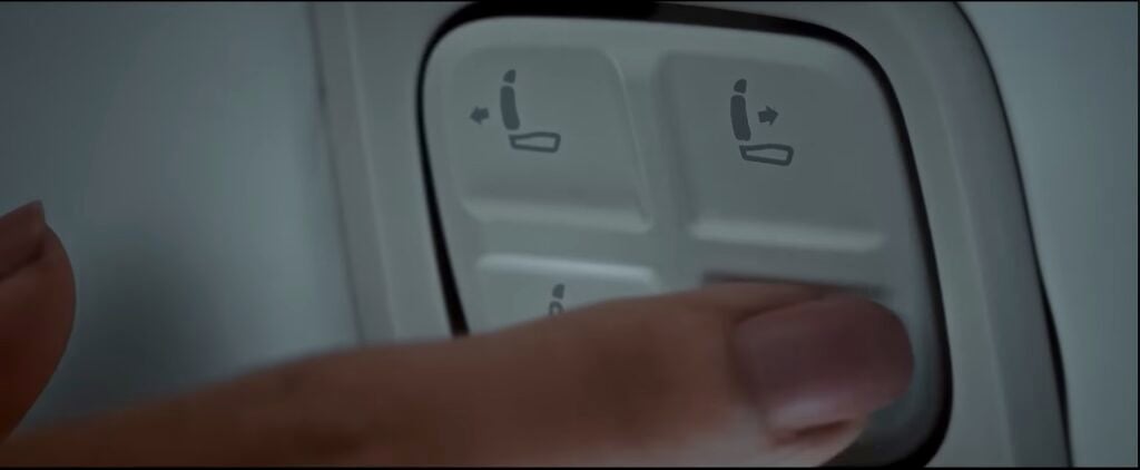 Mahindra XEV 9S Recline Seats Electric