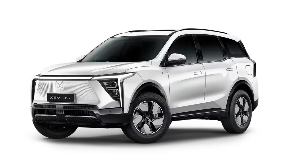 All New Mahindra XEV 9S in White Color - New XEV 9S in Everest White Color option 2025