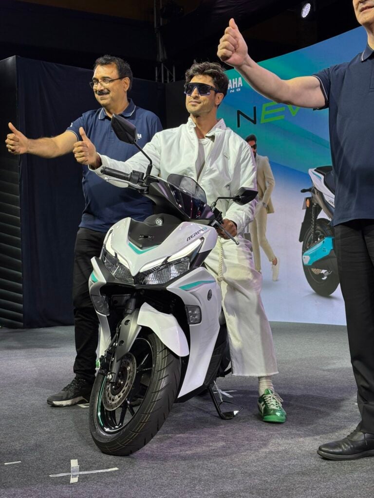 New Yamaha Aerox EV Photo