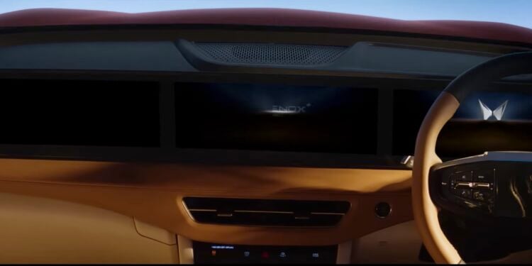 Mahindra XUV 7XO Triple Screen