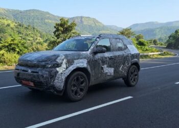 Renault Duster 2026 Model Spotted Testing Again