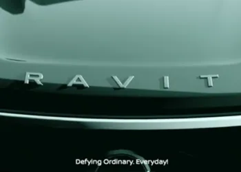 Nissan GRAVITE Photos