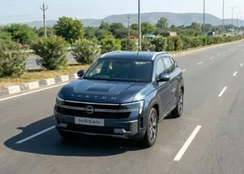 Nissan Tekton Photos Nissan Tekton India Launch