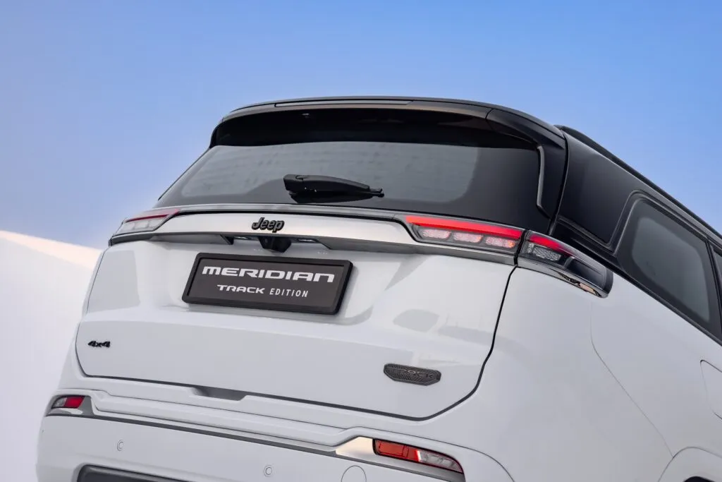 Jeep Meridian Exterior Tail Lamp