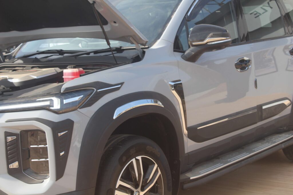 MG Majestor Twin Cylinder Engine