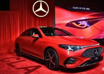 Mercedes-Benz CLA Photos