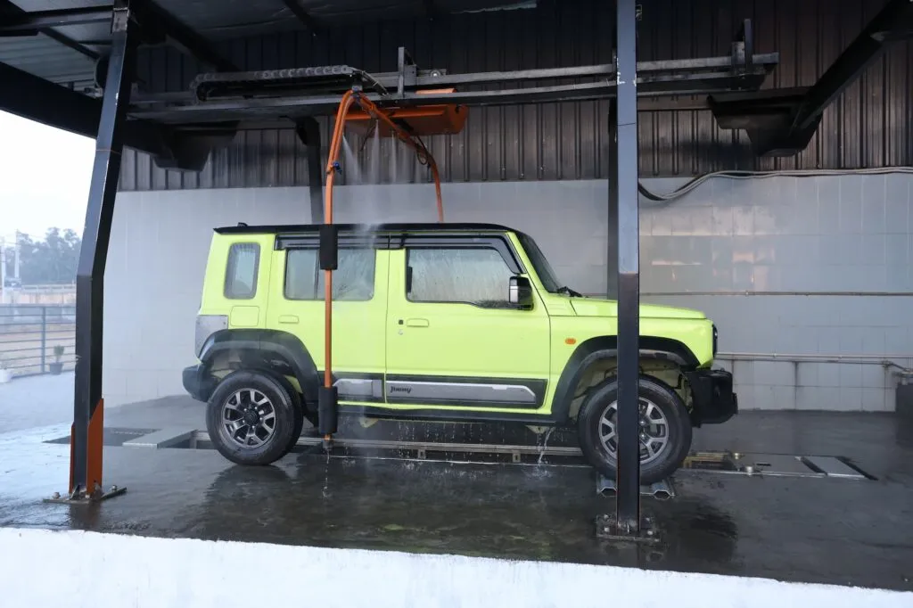 Maruti Nexa Studio Car Wash Facility