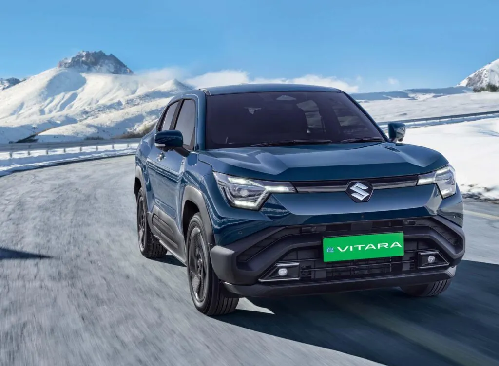 Maruti e Vitara Photos