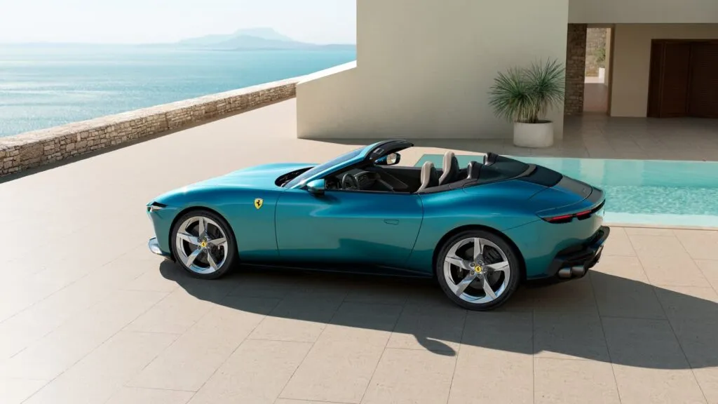 Ferrari Amalfi Spider Blue