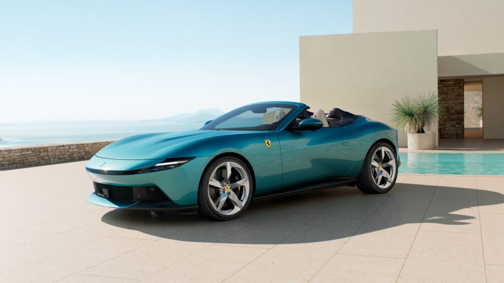 Ferrari Amalfi Spider Verde Costiera (Coastal Green) New Images