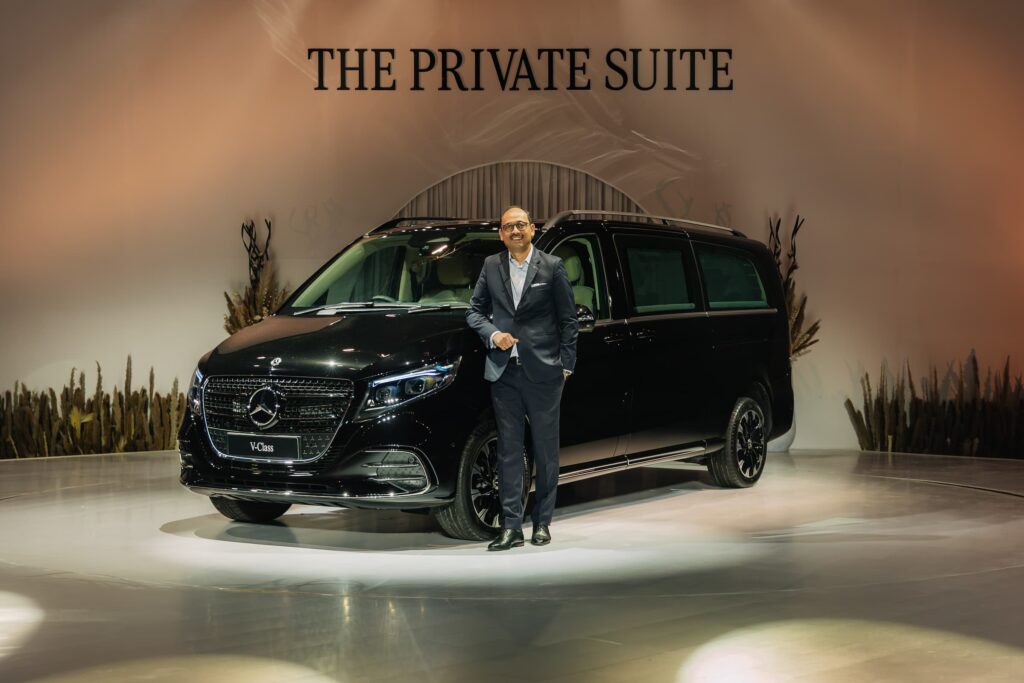 Mercedes-Benz V-Class Photo