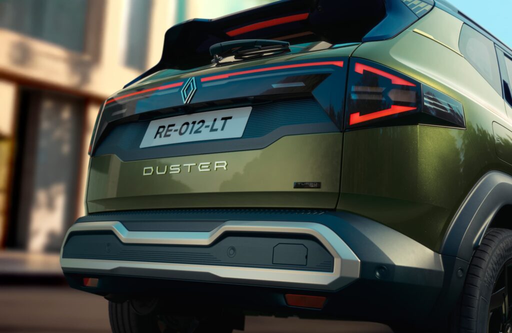 2026 Renault Duster Rear Side Looks