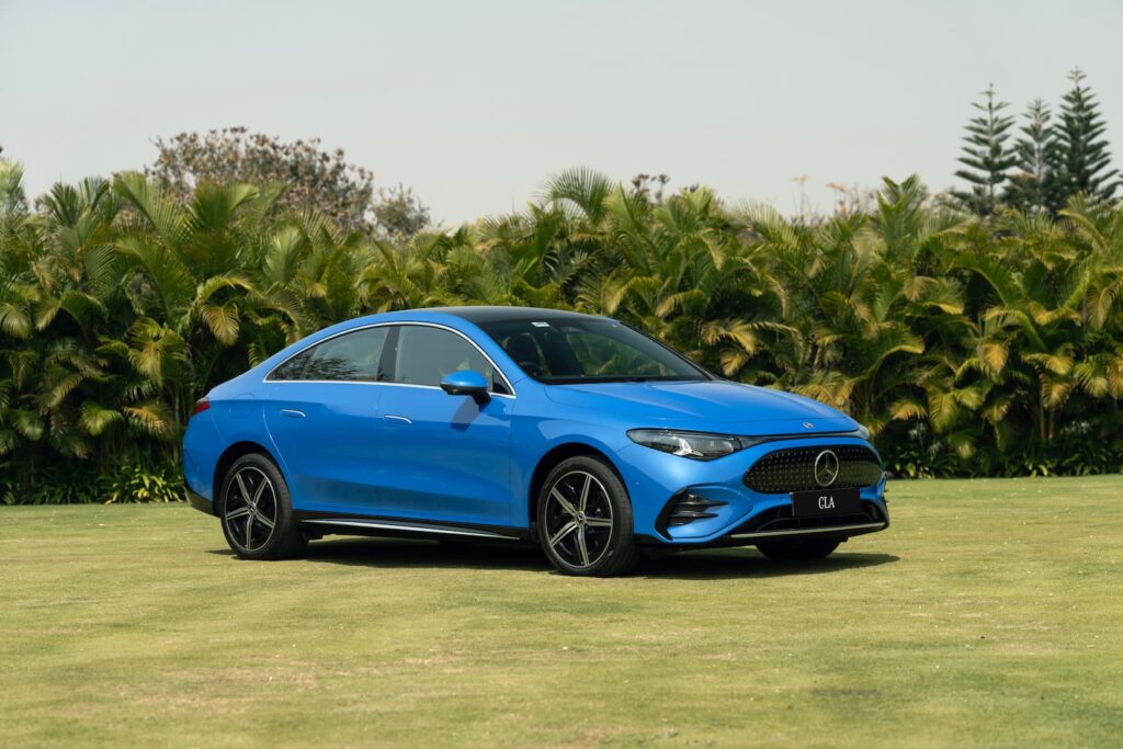 Mercedes-Benz CLA 2026 Blue