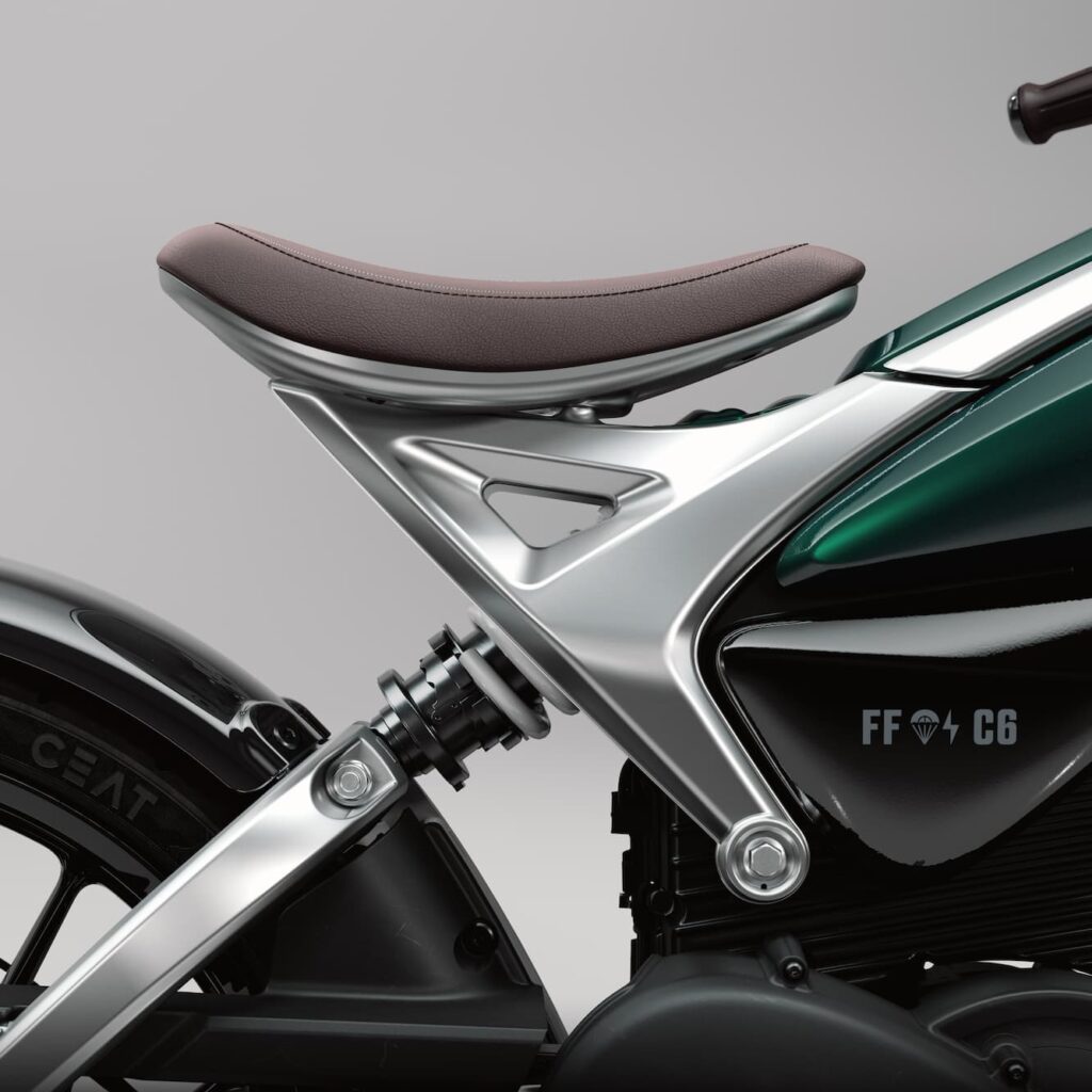 Flying Flea C6 Pillion Seat Photos