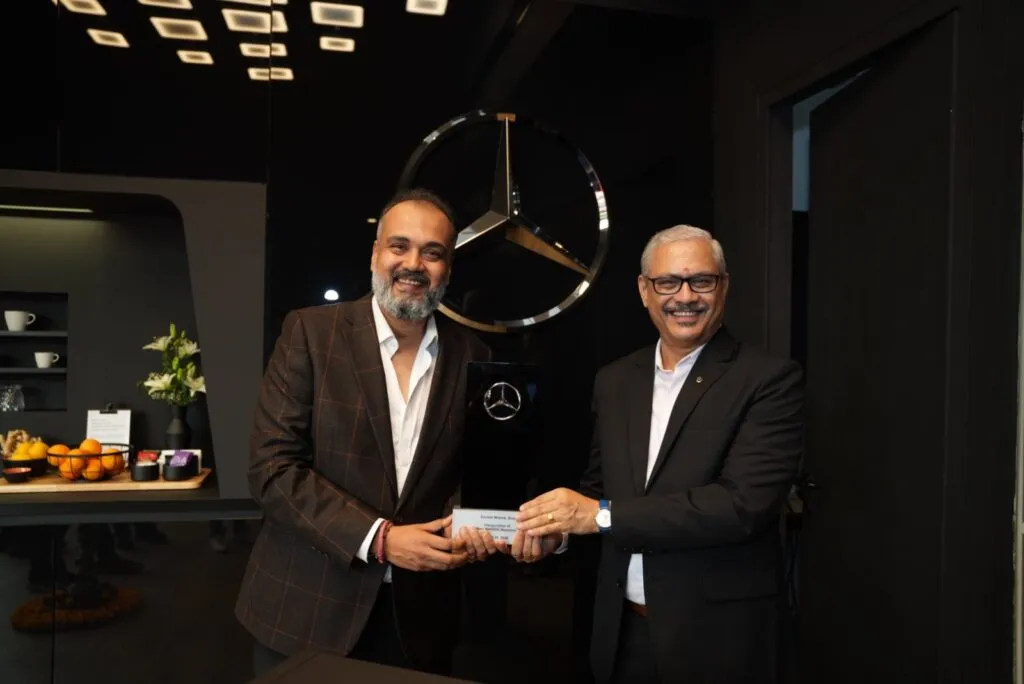 Mercedes-Benz Star Logo