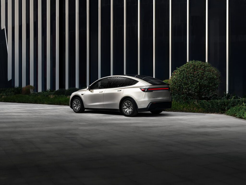 New Tesla Model Y L Image