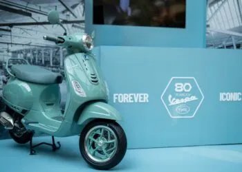 New Vespa Tech 80th