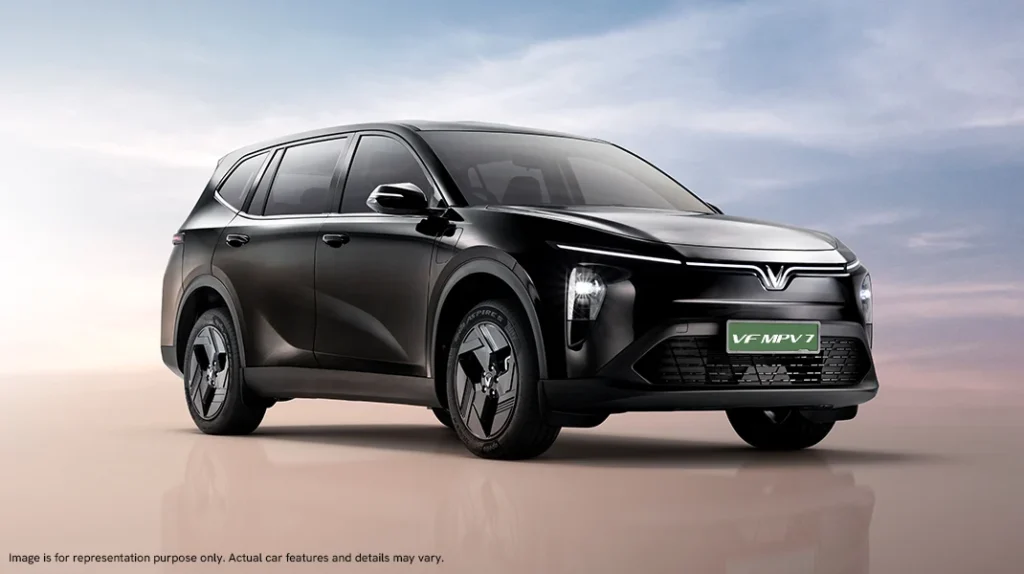 VinFast MPV 7 Photos Black Color