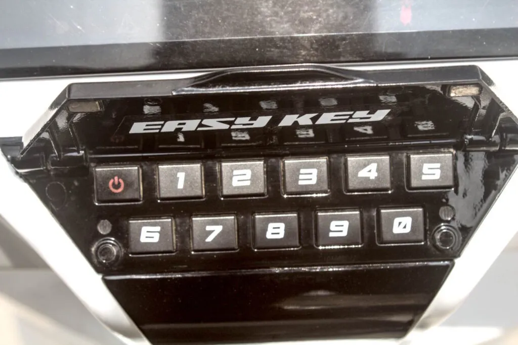 Kinetic DX+ Easy Key Enter Password