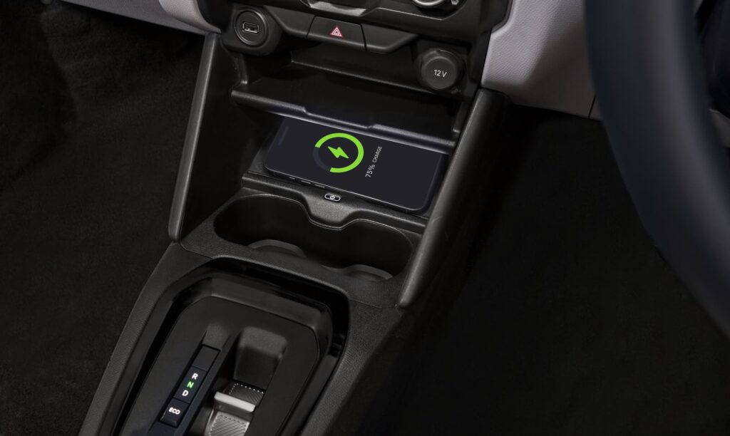 Citroen eC3X Wireless Charging System 