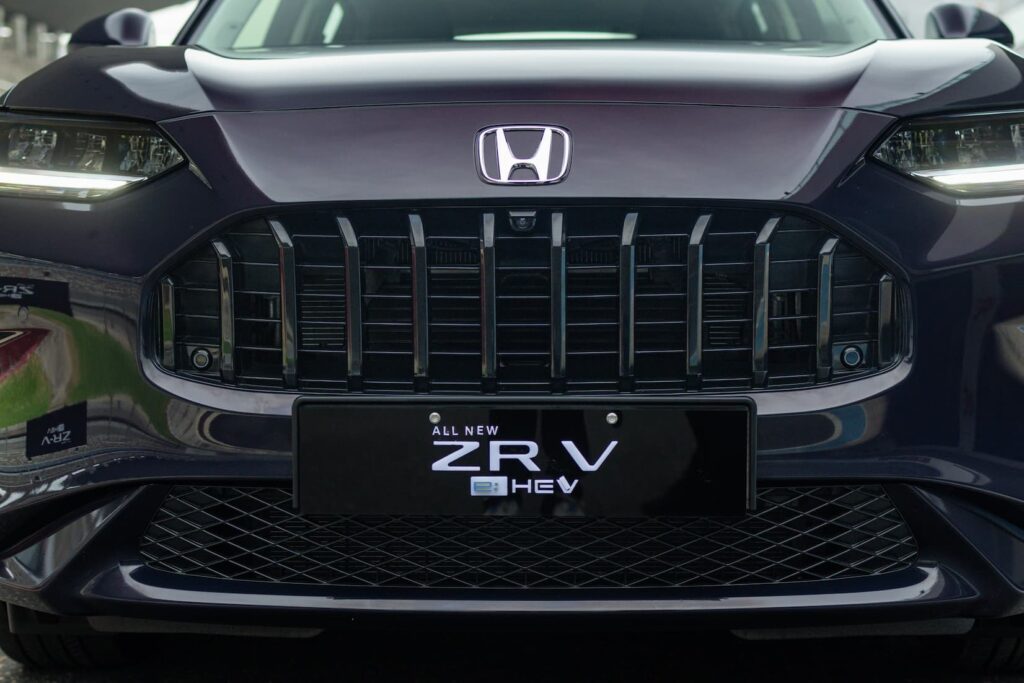 Honda ZR-V Front Images ZR-V Front Grille