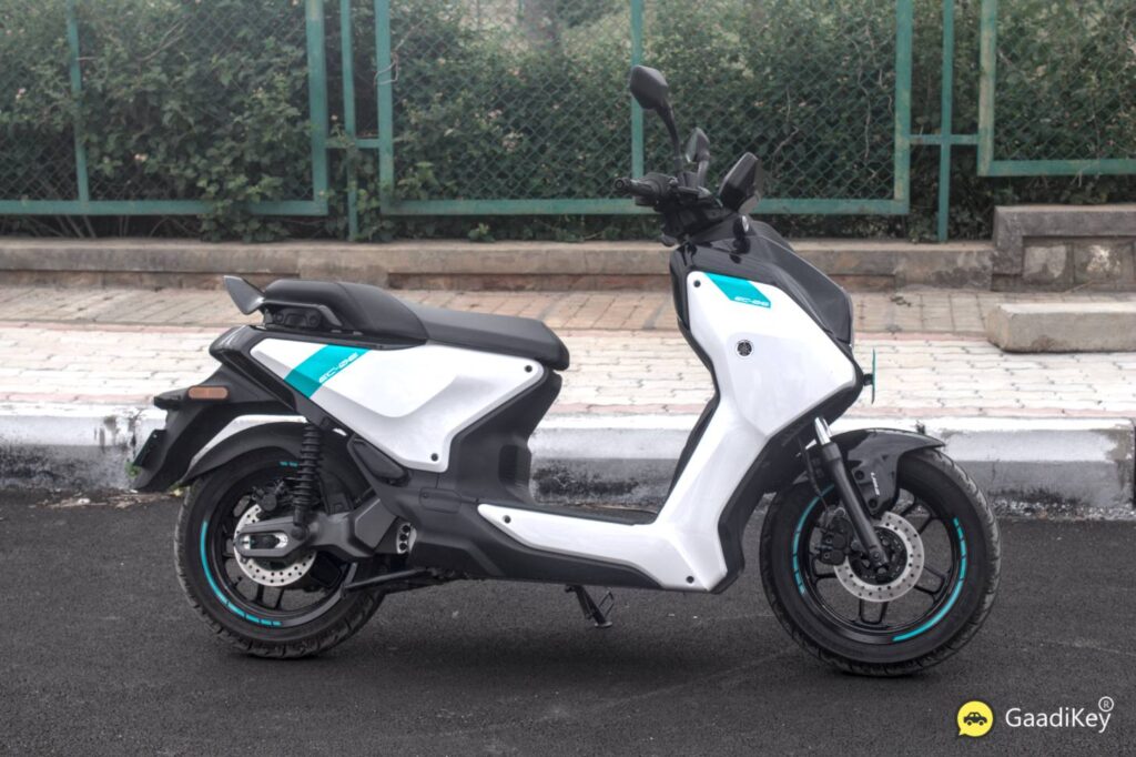 Yamaha EC-06 Side View