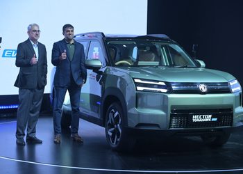 MG Hector Tomahawk SUV launched 2026